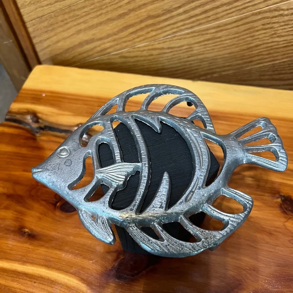 Vintage Cast Aluminum Fish Trivet Coastal Beach House Nautical Hot Plate Silver‎